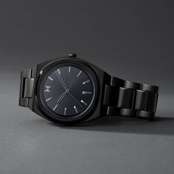 MVMT Odyssey II – All Black Stainless Steel Watch 40mm - Picture 4 of 8